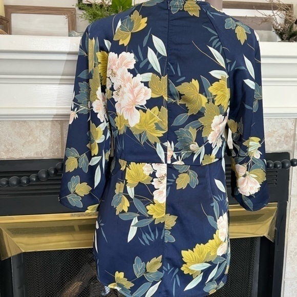 Flawless Satiny Top with Tie on the Side - Picture 12 of 16